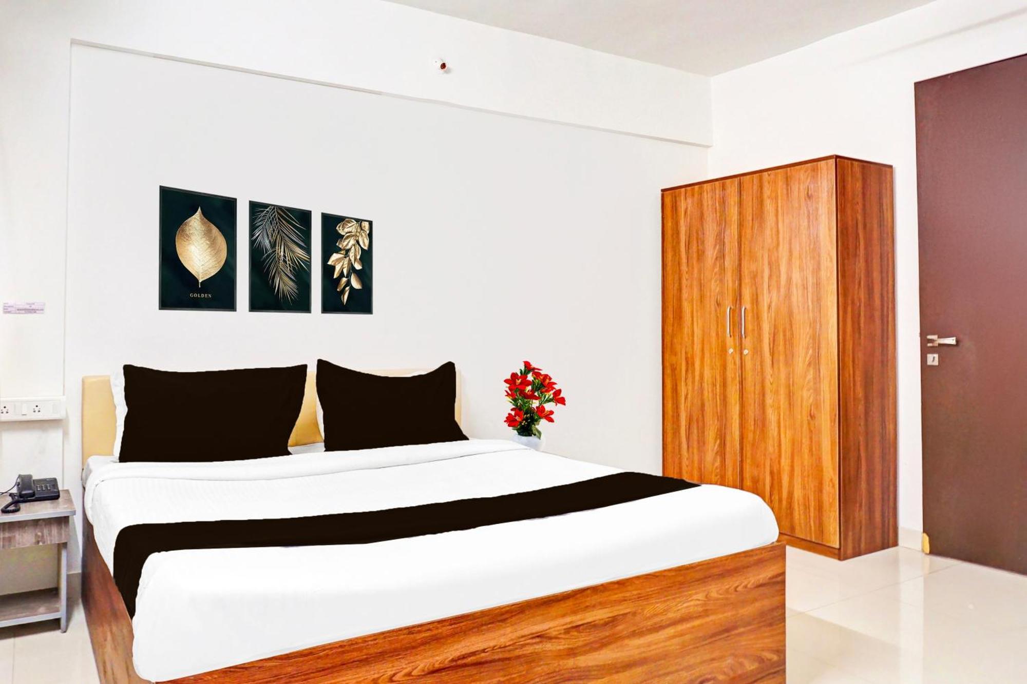 Super Collection O Baner Formerly Seven Hills Dāpuri Buitenkant foto
